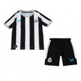 22/23 Newcastle United Home Soccer Jersey + Short Kids