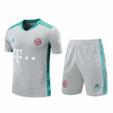 20/21 Bayern Munich Goalkeeper Grey Man Soccer Jersey + Shorts Set